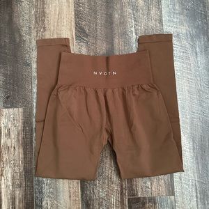 NVGTN caramel solid, seamless leggings
